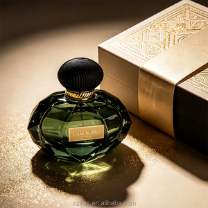 Elegante Botella de <span class=keywords><strong>Perfume</strong></span> de Vidrio Transparente de Lujo de 80 ml, Botella de <span class=keywords><strong>Perfume</strong></span> Personalizada con Logotipo Estampado en Caliente y Caja de Regalo para Hombre y <span class=keywords><strong>Mujer</strong></span> - Product Image 4