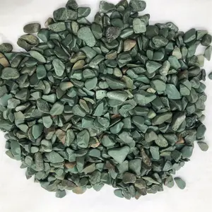 green natural zeolite particles