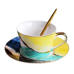 วางการจัดส่งสินค้าเซรามิกถ้วยชาและจานรองชุดสีน้ำพอร์ซเลนถ้วยกาแฟ200มิลลิลิตร