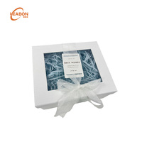 Boîte rigide de luxe réutilisable en papier avec fenêtre transparente en PVC, ruban en organza et nœud, estampage en relief, pour cadeau de mariage