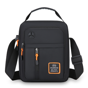 2025 nouveau <span class=keywords><strong>pas</strong></span> <span class=keywords><strong>cher</strong></span> mode Sport de plein air concepteur voyage côté meilleur corps croisé hommes épaule messager bandoulière sacs à bandoulière - Product Image 1