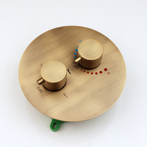 Cuerpo de Válvula Termostática Oculta para Ducha, de Cobre, con Tres Funciones, Montaje Simple en Pared - Product Image 6