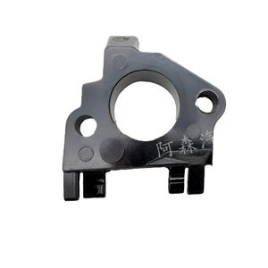 Plaque d'isolation thermique pour moteur à carburateur 168F188, plaque de moteur à huile chaude avec connexion d'alimentation, plaque chauffante isolée pour essence - Product Image 1