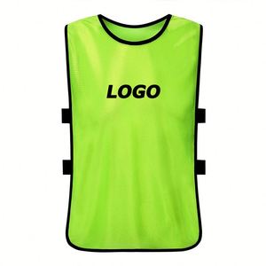 เสื้อกีฬาแบบมีหมายเลขสำหรับฝึกซ้อมฟุตบอล ชุดฝึกซ้อมทีมแบบกำหนดเอง เสื้อกั๊กสำหรับกีฬาและกิจกรรมส่งเสริมการขาย - Product Image 1
