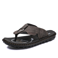 Nouvelles sandales indiennes classiques pour hommes en cuir véritable, tongs décontractées souples, design tendance, prix bas, chaussures d'usine, marque d'exportation