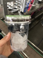 Machine de remplissage et de scellage entièrement automatique à servomoteur pour petits gobelets à glaçons