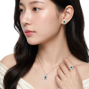 สร้อยคอทองคำขาวแท้ 18K ดีไซน์วินเทจหรูหรา ประดับพลอยมรกตแท้และเพชรแท้ ของขวัญสำหรับผู้หญิง - Product Image 5
