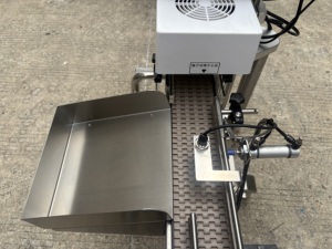 Machine de scellage automatique électrique continue pour film d'aluminium, pour l'emballage des bouteilles et des canettes, facile à utiliser - Product Image 3