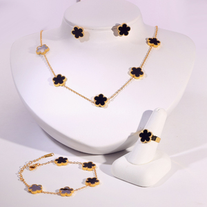 Ensemble 5 Pièces Bijoux Femme Trèfle à Cinq Feuilles Porte-Bonheur Plaqué Or avec Breloque Émail – Bracelet, Collier, Bague et Boucles d'Oreilles - Product Image 6