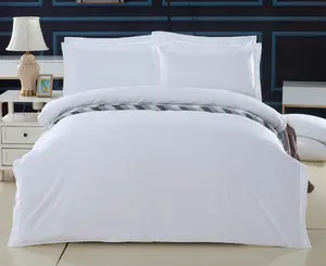 Toptan % 100% pamuk beyaz düz saten şerit kumaş 180TC yatak örtüsü seti otel daire için yatak örtüsü