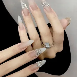 แถบคริสตัลตกแต่งเล็บแบบสะท้อนแสงสีเงิน 50 ชิ้น แถบบางสำหรับตกแต่งเล็บ DIY อุปกรณ์ตกแต่งเล็บ - Product Image 4