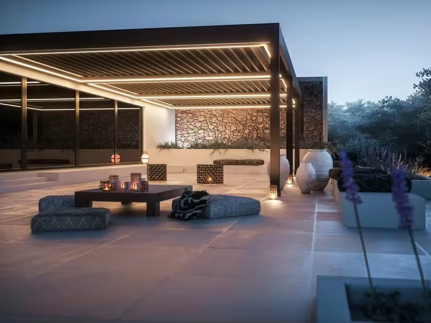 สีเทาเข้ม