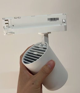 Projecteur LED <span class=keywords><strong>sur</strong></span> <span class=keywords><strong>rail</strong></span> 20W COB 2026, Luminaire <span class=keywords><strong>sur</strong></span> <span class=keywords><strong>rail</strong></span> 2/3/4 fils, Garantie 5 ans - Product Image 2