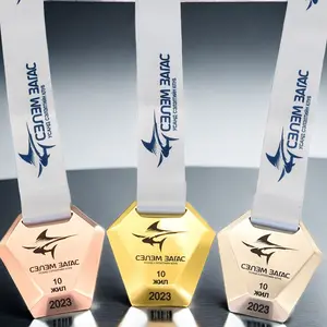 Manufacturer Design Your Own Custom Medal Zinc Alloy Medal Gold Silver Bronze Metal Award Marathon Sports Medal With Ribbon