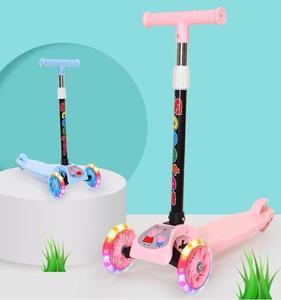 Trottinette à trois roues pliable pour enfants, vente chaude en Chine, livraison gratuite, dérive, mobilité, extérieur - Product Image 2