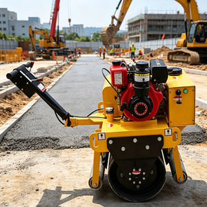 Petit <span class=keywords><strong>rouleau</strong></span> compresseur à tambour unique <span class=keywords><strong>pour</strong></span> la réparation des autoroutes et des voies express, la compactation des bandes de bordure et des espaces étroits - Product Image 5