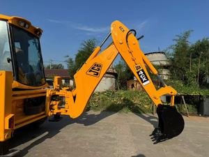 Excellente condition JCB 4CX chargeuse-pelleteuse avec moteur Cummins et moteur Prix bon marché pour la construction - Product Image 5