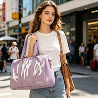 Sac de voyage pour femme en faux daim violet avec logo personnalisé, élégant, orné de strass, grande taille, durable, léger, pour le week-end ou une nuit