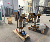 Machine de scellage et de capsulage portable automatique pour bouteilles en verre, bouteilles d'huile d'olive, bouteilles de liqueur, bouteilles en plastique, bouteilles à bouchon aluminium et boîtes de conserve filetées