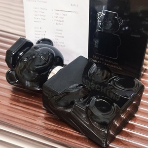 น้ำหอม US Stock 2-5 วัน จัดส่งถึงบ้าน กลิ่นไม้หอม ติดทนนาน รุ่น LOGO Bear Shape Eau De Parfum 100 มล. แบบสเปรย์ สำหรับผู้ชาย ใช้ได้ทุกวัน - Product Image 4