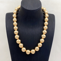 Collier simple tendance 2026 en gros pour femmes, plaqué or, boule ronde, chaîne à maillons en plastique CCB, pour cadeau