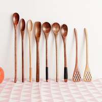 Vente en gros couverts en bois mélange salade de riz à Long manche Dessert Condiment sucre épices vaisselle cuisine cuillère en bois pour la cuisine