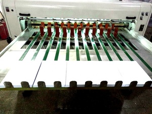 Máquina cortadora de tabletas de papel de mantequilla de hamburguesa sándwich de rollo a hoja completamente automática - Product Image 3