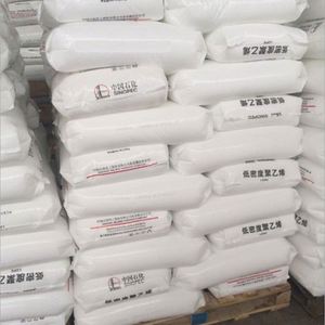เม็ดพลาสติก LLDPE R50035 โพลีเอทิลีนความหนาแน่นต่ำแบบเชิงเส้น สำหรับการขึ้นรูปถังเก็บน้ำด้วยวิธีโรโตโมลดิ้ง - Product Image 5
