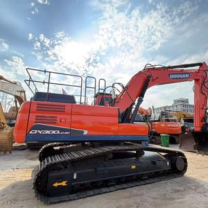 Chenille hydraulique Doosan DX300 de Second-hand30 tonnes avec de bons prix et bon marché à vendre - Product Image 1