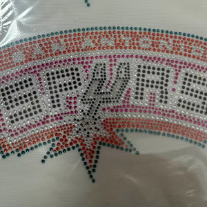 Transfert de strass Spurs, design personnalisé à repasser pour <span class=keywords><strong>t</strong></span>-<span class=keywords><strong>shirt</strong></span> - Product Image 1
