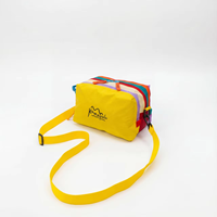 Sac à dos d'extérieur tendance et écologique en nylon color-block avec fermeture éclair, compartiments à trois couches, grande capacité, portable