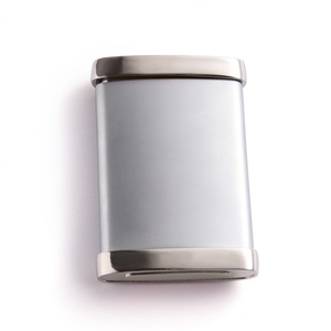 Cendrier de forme briquet au design classique avec votre propre logo, style élégant, cendrier à cigarettes pratique - Product Image 4