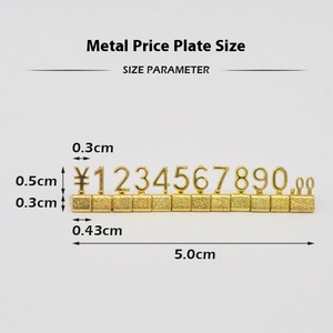 Support de comptoir de magasin de luxe amovible sur mesure en gros, base réglable, étiquette numérique, chiffres dorés, <span class=keywords><strong>mini</strong></span> présentoir métallique pour vêtements - Product Image 4