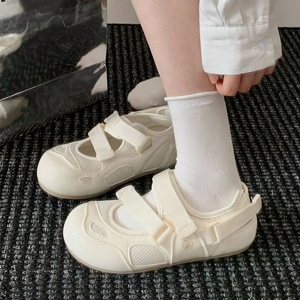รองเท้าผู้หญิงสไตล์ใหม่สำหรับฤดูหนาว ฤดูใบไม้ร่วง ฤดูร้อน แบบสวม ไม่มีสายรัด สีขาว รองเท้าพื้นหนา รองเท้าเดินเล่น รองเท้าสไตล์เรโทร - Product Image 4