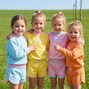 French Terry Hoodie Baby Mädchen Mock Neck Sweatshirt und Shorts Set Farbblock Kinderkleidung Maßgeschneiderte Kinder-Trainingsanzüge - Product Image 1