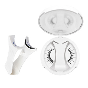 <span class=keywords><strong>Faux</strong></span> <span class=keywords><strong>cils</strong></span> magnétiques en velours doux, sans effort, avec applicateur, pas besoin de colle, kit de <span class=keywords><strong>cils</strong></span> magnétiques de voyage - Product Image 3