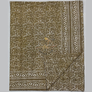 Colcha Kantha de Algodón Reversible Hecha a Mano con Estampado Indigo Dabu, Ecológica, para Todas las Estaciones, de Doble Cara - Product Image 1