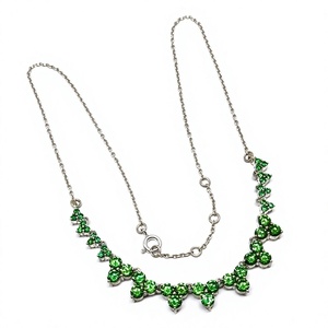 Elegante Collar de Plata de Ley 925 con Circonitas Verdes, Estilo Bohemio, Cadena de Caja, Joyería Hecha a Mano para Boda y Compromiso - Product Image 1