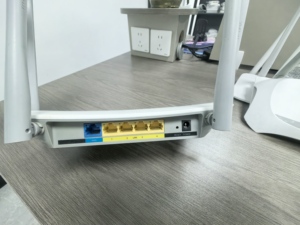 Router Inalámbrico TP-Link 5620 de Doble Banda AC1200, 4 Antenas de 5dBi, 1000Mbps Máx., LAN, QoS, Firewall, Punto de Acceso 4G, FTTH, SC Simple - Product Image 2
