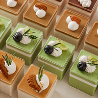 Mini boîte à gâteau carrée jetable avec couvercles dôme Emballage transparent en plastique PET de qualité alimentaire pour et Tiramisu