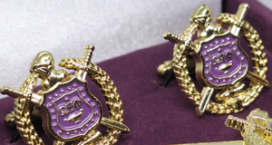 Fraternity Omegaa Psi Phi <span class=keywords><strong>CuffLinks</strong></span>ゴールドパープルギリシャジュエリー - Product Image 4