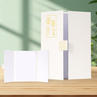 Porte-documents A4 blanc en gros, pliable en trois, avec logo personnalisé estampé à chaud, pour diplôme de remise des diplômes