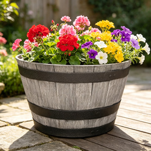Vasi per Fiori a Forma di Mezza Barile di Grande Capacità, Stile Rustico Fattoria, Contenitori in Finto Legno per Uso Interno ed Esterno - Product Image 2