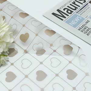 Nouveau Papier d'Emballage Floral Mat Transparent Imprimé à l'Encre Recyclable en Forme de Cœur, <span class=keywords><strong>Film</strong></span> Gelée Imperméable Love Launcher-Jelly - Product Image 5
