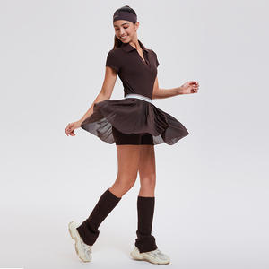 Vestido deportivo de nuevo diseño al por mayor, camisa con cuello en V, falda de tenis deportiva de malla transpirable ajustada con pantalones cortos, falda de Golf con bolsillo para mujer - Product Image 2