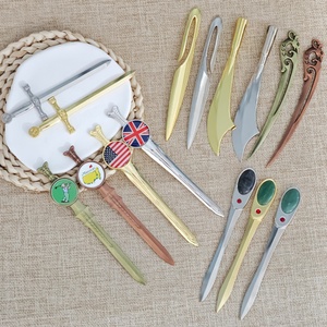 Cuchillas manuales de diseño retro para cortar papel, pequeñas, de cristal, con función de aumento, para tarjetas, promocionales, con punta de marcapáginas. - Product Image 2