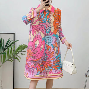 Plissettato 2024 nuova estate collo alto di grandi dimensioni camicia rosa moda Casual Miyake donna abito plissettato - Product Image 3