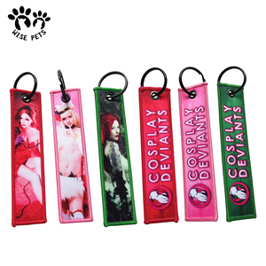 Tùy Chỉnh Thêu Vải Chuyến Bay Keychain Dệt Vá Chuỗi Keyring Carabiner Anime Ngắn Dây Buộc Thêu Thẻ Chìa Khóa Với Logo - Product Image 4