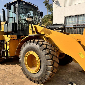 Chargeuse sur pneus Caterpillar 950GC d'occasion de 5 tonnes avec PLC pour travaux de construction et d'exploitation minière, incluant moteur, boîte de vitesses et pompe à engrenages - Product Image 1