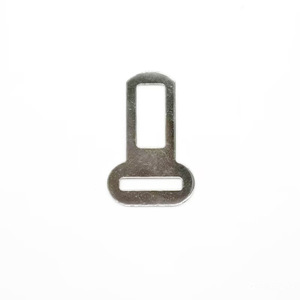 Placa de Fijación Metálica Duradera de 26mm para Arnés de Coche y Correa de Seguridad para Mascotas - Product Image 4